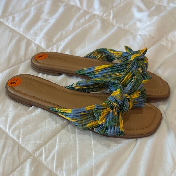 NEW Kensie Women's Knotted Slide Sandals - Blue and Yellow size 9 1/2 - Picture 6 of 6